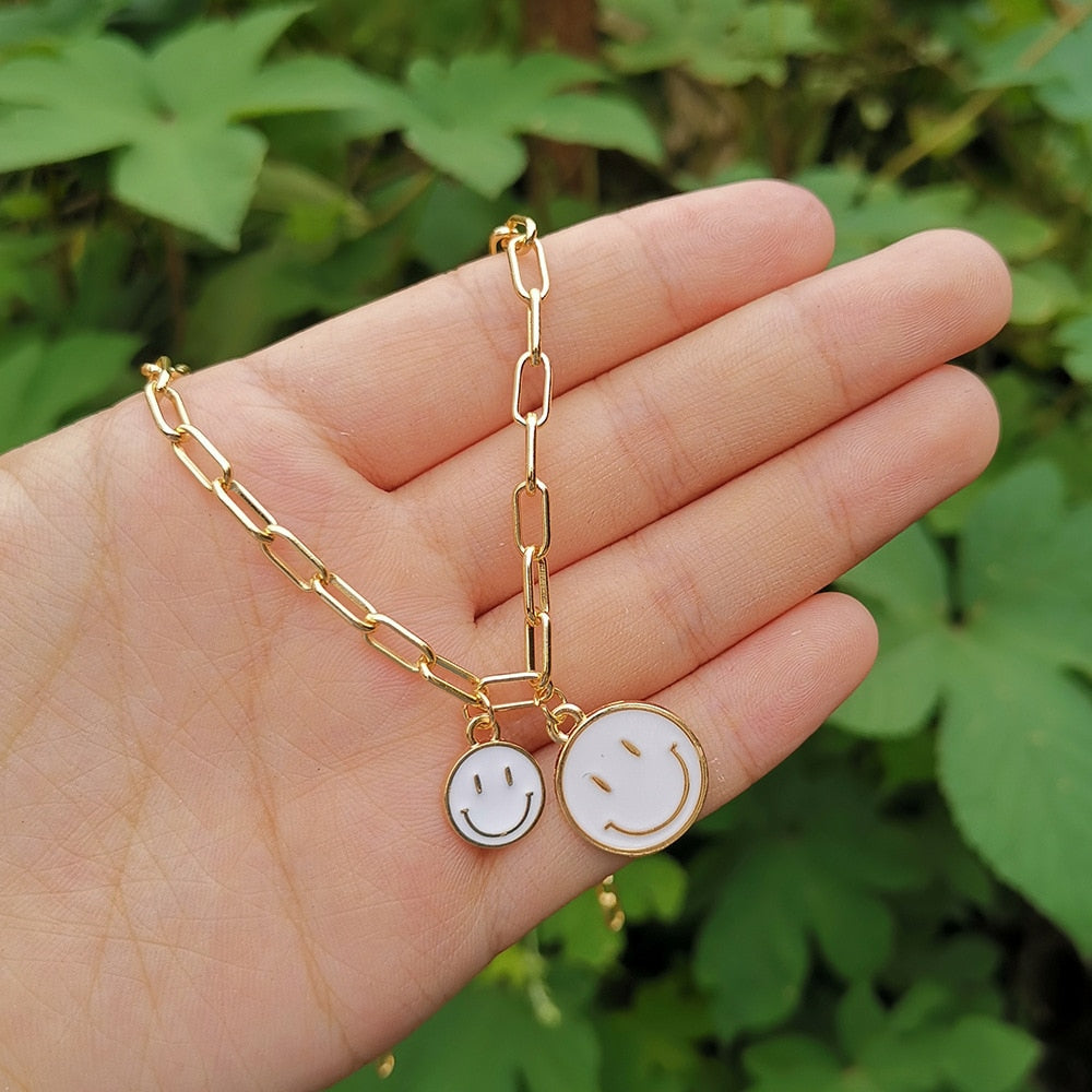 Cute Smiley Face Pendant Necklace for Women Vintage Round Pin Link Chain Choker Necklace Accessories Jewelry Collin BFF Mujer