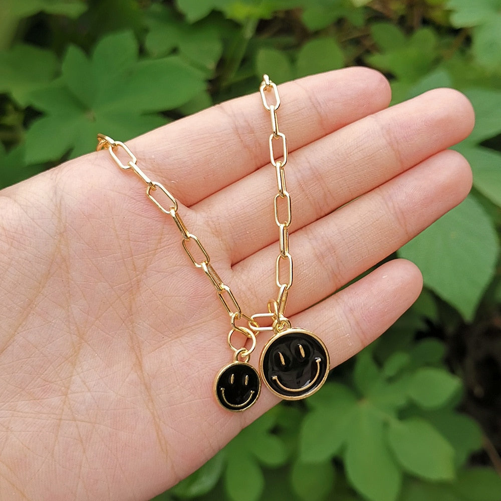 Cute Smiley Face Pendant Necklace for Women Vintage Round Pin Link Chain Choker Necklace Accessories Jewelry Collin BFF Mujer