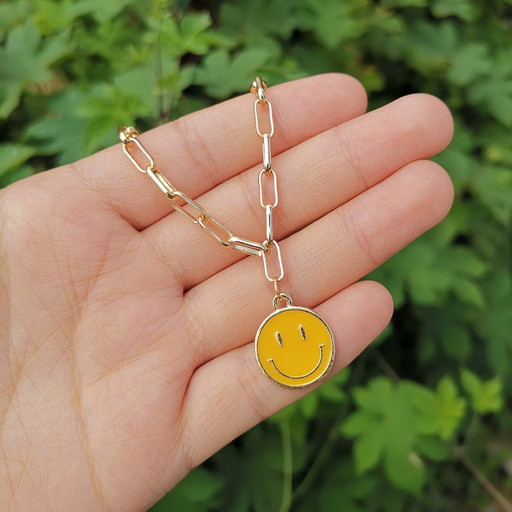 Cute Smiley Face Pendant Necklace for Women Vintage Round Pin Link Chain Choker Necklace Accessories Jewelry Collin BFF Mujer