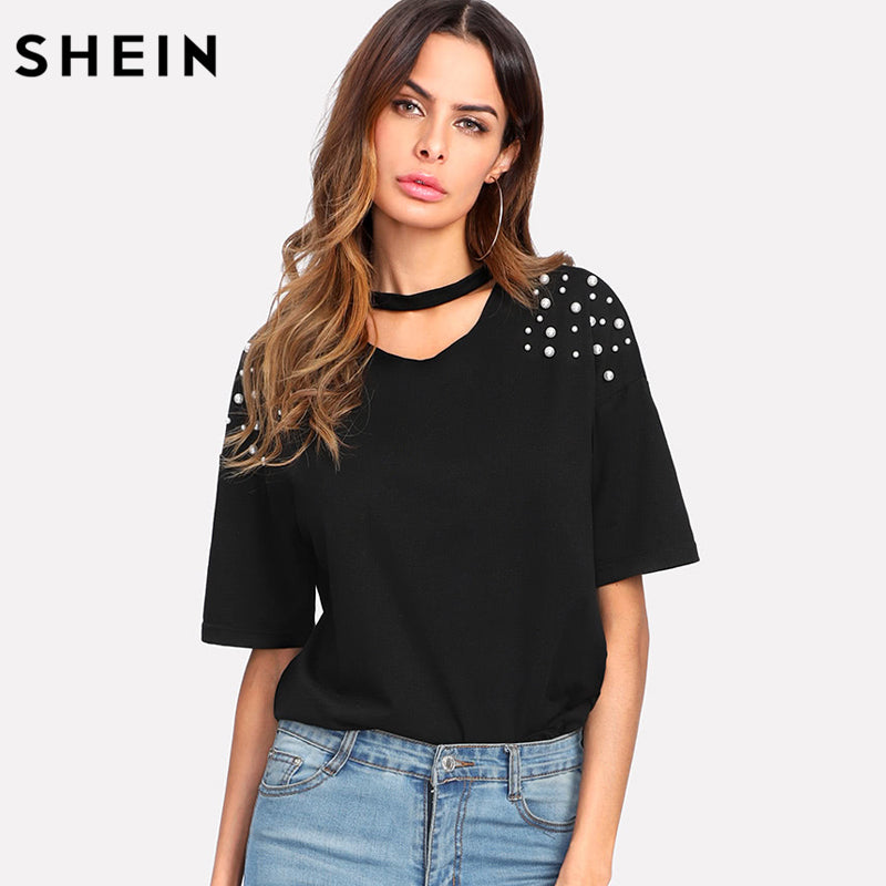 SHEIN Pérola Frisado Gargantilha Pescoço Tee Casual Mulheres Camiseta 2018 Verão Elegante Tops Preto Manga Curta V Pescoço Recortado Camiseta